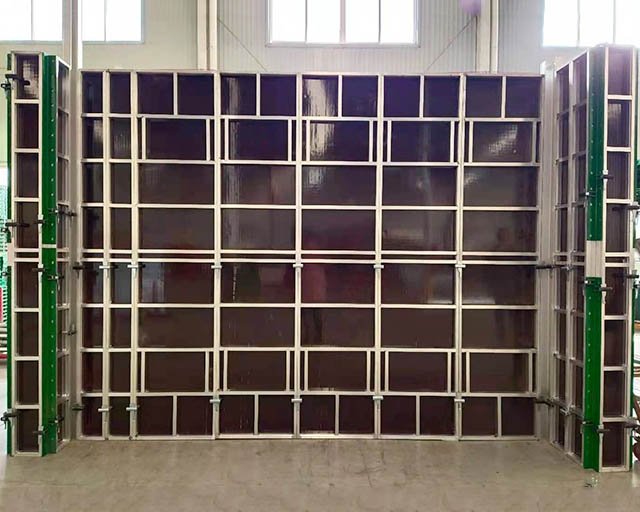 Grüne Schalungssystem